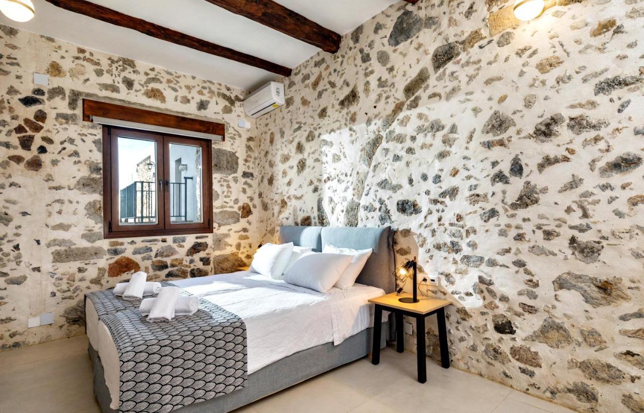 Mirthia Apartments بلاكاس المظهر الخارجي الصورة